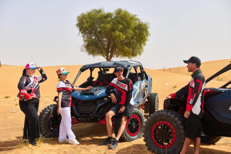 2-Sitzer / Maverick R / 1 Stunde · Night Raid - dune buggy tour Dubai, photo 3
